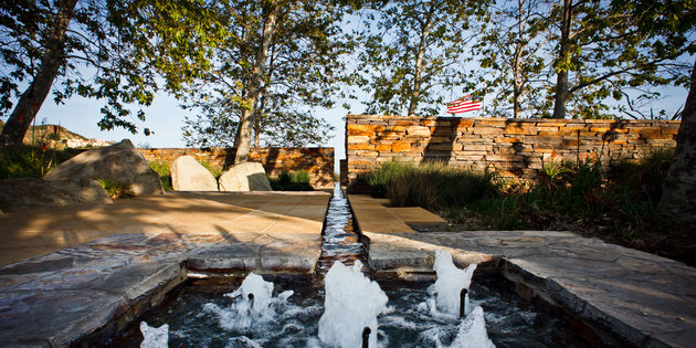 Heroes Garden water fountain - Pepperdine University