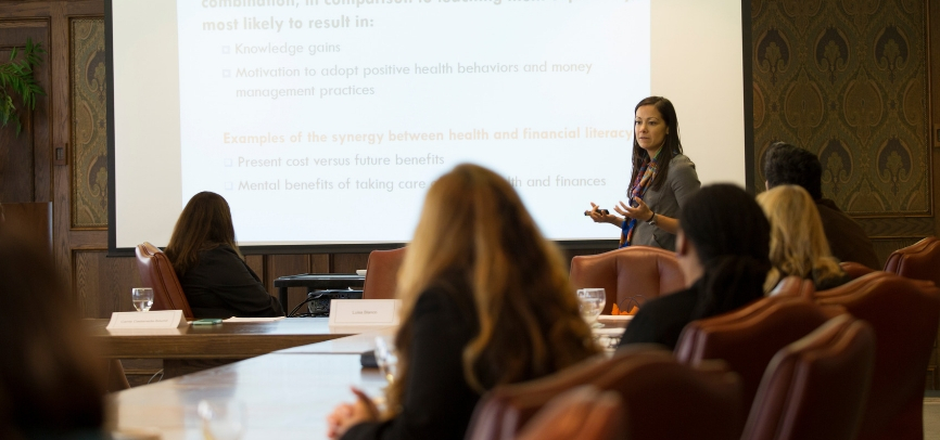 Dr. Luisa Blanco Giving a lecture