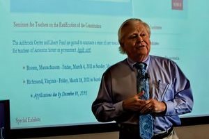 Gordon Lloyd teaches a class - Pepperdine University