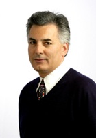 Alvaro Vargas Llosa headshot - Pepperdine University