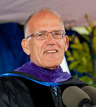 Victor Hanson Faculty Profile Image